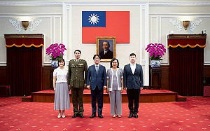 李正義晉任少將 賴清德:期許將官建構現代化部隊