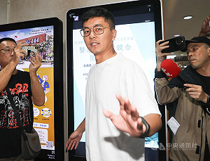 罷免雙吳提議涉偽造文書 北檢再傳李孝亮、賴苡任