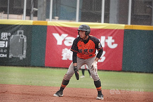 華南青少棒賽陳瑞鑫場內轟 新北首戰擊敗苗栗