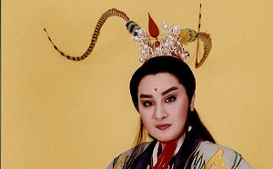 歌仔戲巨星楊麗花、客家建築匠師傅明光、農民文學家吳晟  榮獲第44屆行政院文化獎