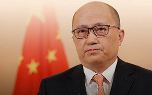 (影)鐵碗治港政策鬆動? 「流氓治港」中聯辦主任鄭雁雄遭換