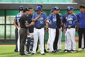 悍將高捷妨礙守備關鍵判決 陳連宏抗議遭驅逐出場