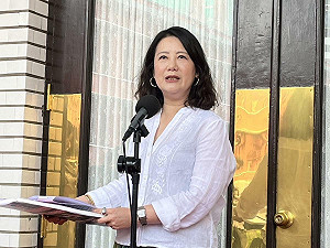 普發現金違憲爭議 吳思瑤點名吳宗憲為「立院違憲三寶」