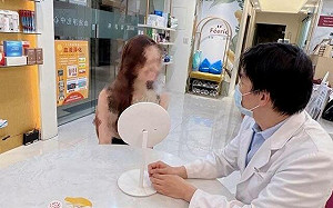 醫美出事！女模赴「抽脂教父」施針昏迷12日  身份曝光疑為「車模界林志玲」 