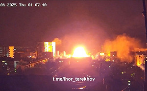 (影) 基輔再遭大空襲! 俄一夜射逾400無人機44導彈 川普在旁冷嘲熱諷