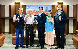 高市三大總工會拜會市府  陳其邁：保障勞工權益、打拚高雄未來  