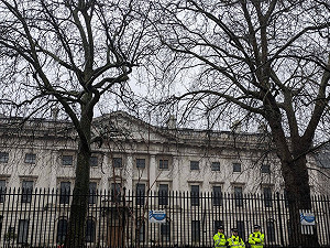 北京駐倫敦巨型使館建案有國安疑慮 白宮促英國喊卡