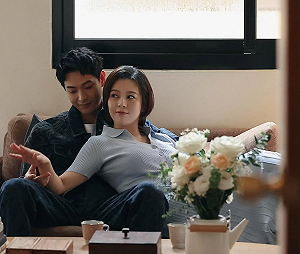 劉品言、連晨翔姐弟戀修成正果！網誤會「年齡差很多」真相曝光