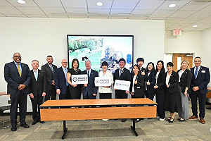 回訪美東姊妹市  高雄與紐約州橘郡簽教育合作備忘錄