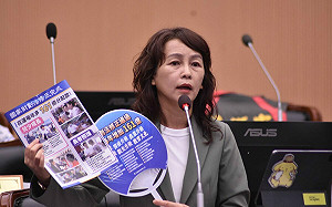 為什麼161億用途是傅崐萁決定？徐榛蔚反問不支持嗎？議員轟：囂張「拔傅！」