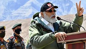 印巴衝突未結束! 印50萬兵壓邊境 還稱破巴間諜組織 「這3國」急籲冷靜