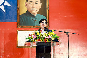 平衡區域發展財政需求  陳其邁邀南台灣縣市長向卓榮泰請命