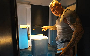 館長見中國「送餐機器人」又狂吹捧！ 兩岸網友受不了吐槽：哪裡來的鄉巴佬？ 