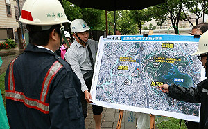 高雄市區強降雨  陳其邁視察排水防洪系統運作  