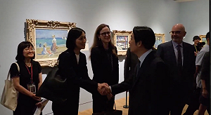 首度同台馬英九長女！賴清德喊「我們台灣的女兒」 兩人握手致意