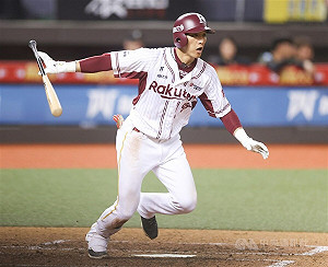 陳晨威挑戰連續安打紀錄 曾豪駒用開玩笑助放鬆