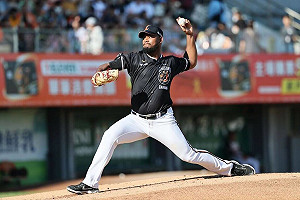 梅賽斯7局9K無失分優質先發 助獅擊退兄弟