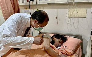 陳水扁數日血便、胃鏡切除8顆瘜肉 