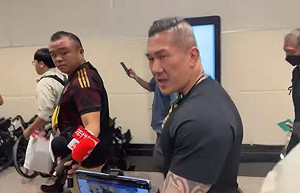 館長返台開嗆青鳥髒話跟著回來！嗨喊中國人都讚他帥、有讀書