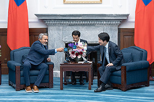 與賴清德有特別的連結 美眾議員：民主陣營有責任維護亞洲和平