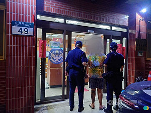 男疑偷拍鋼管女遭毆 三峽警逮兩涉打人男子送辦