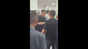 (影) 「這行為」比欠薪還恐怖! 中國黑心企業不但開告 還要求員工貸款救公司 