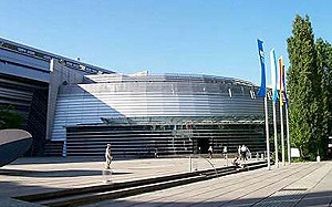 學生間諜？！留學德國慕尼黑工業大學中國女子涉盜高科技電池技術