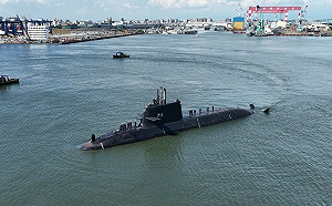 見不得台灣好？微博、粉專稱海鯤號「浮航就變形」 台船發聲明打臉  