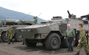 從偵察到轟炸全包！日本亮出殺手鐧 4新武器火力全開 導彈射程傳突破3千里 