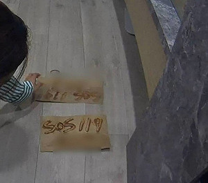 台中女受困廚房43小時 番茄醬寫紙片求援獲救