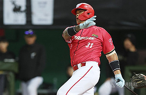 林智勝回一軍出賽就有表現 展拚勁帶動球隊氣氛