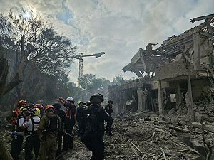 以伊展開新一輪攻擊 救護組織:以方大樓倒塌、傷者上升至16位