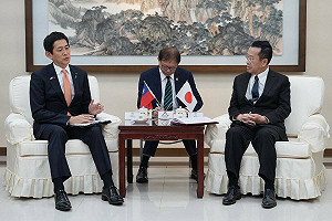 接見日本眾議員小林鷹之 顧立雄盼台日攜手維護區域和平穩定
