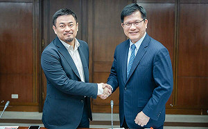 林佳龍、洪申翰雙部長會議：紓解產業缺工、拓展人才海外就業機會 