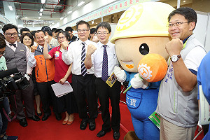 台南代理市長李孟諺起手式  6,330工作機會釋出