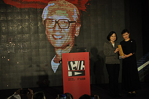 金漫獎  漫畫前輩許貿淞獲頒特別貢獻獎