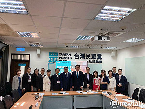 黃國昌要大法官被提名人：別小鼻子小眼睛、問卷審查前一天才交