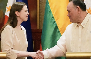 立陶宛送暖菲律賓! 簽防務合作備忘錄 大談「軸心威脅」: 我們都有惡鄰居