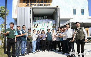 台灣鯛首度外銷新加坡黃偉哲封櫃  陳亭妃強調開拓市場是我們共同責任