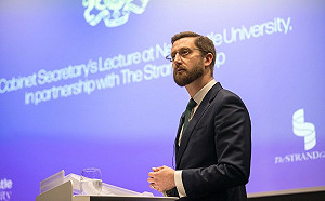 英國前文官長批習近平獨裁者 籲注意對台與世界威脅