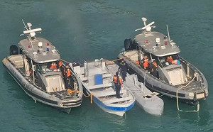 毒販走私AI自動化! 哥倫比亞首次查獲運毒無人潛艇 還配備星鏈