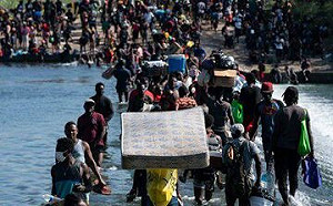 川普冷酷遣返700名兒童！美議員：孩童成最脆弱犧牲品