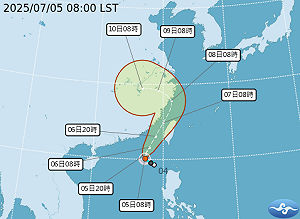 丹娜絲颱風逐漸變強！各地風雨趨勢一次看