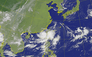 丹娜絲颱風最新風雨預報出爐！16縣市有機會放颱風假