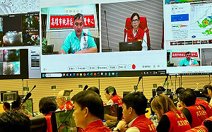 高雄進入中颱丹娜絲暴風圈  陳其邁籲山區留意坍方落石 