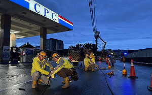 丹娜絲發威全台跳電最嚴重 台電高雄區處逾3萬戶停電 