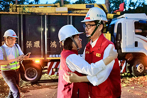 患難見真情 陳其邁親赴嘉義慰問支援救災同仁