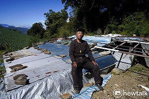現場直擊》102歲老兵獨居深山  退輔會整建百歲居   主委嚴德發親迎入住 