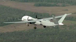 (影) 俄版「MQ-9」測試途中驚墜機! 撞擊喀山民宅 網諷:測打擊民宅能力