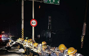 颱風剛走撥補台電1000億遭保留 黨政人士：國民黨為救罷免與10萬台電人為敵